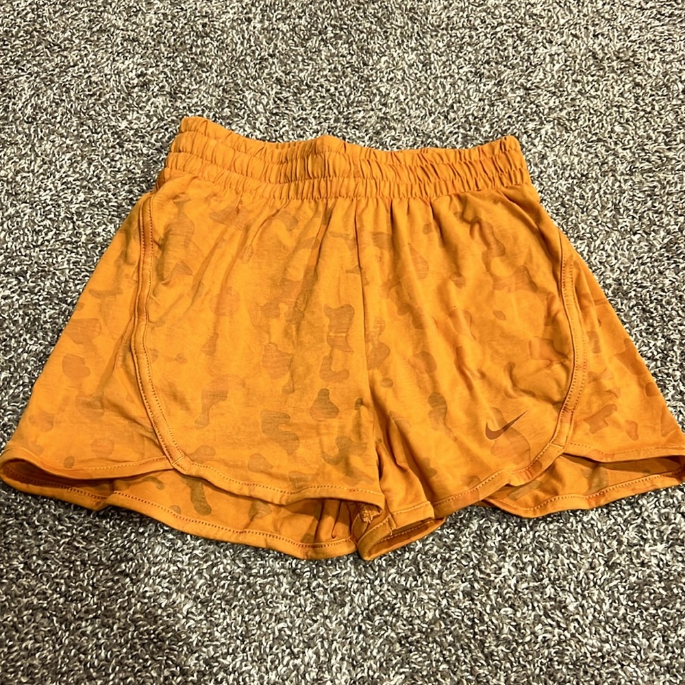 Girls Nike shorts